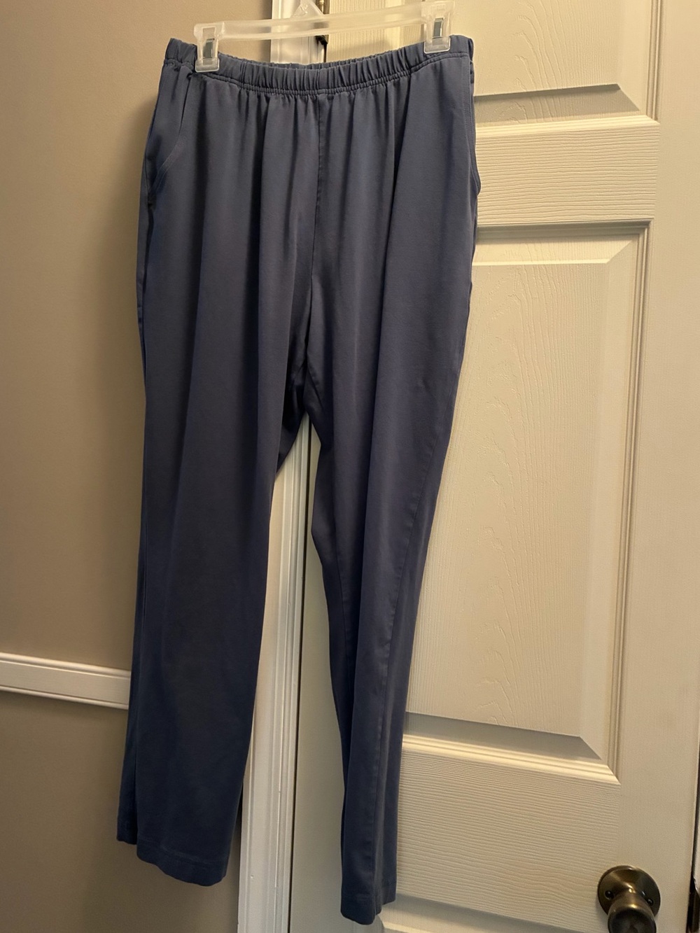 L.L.Bean Women's Petite Large original tapered leg perfect fit pants light blue